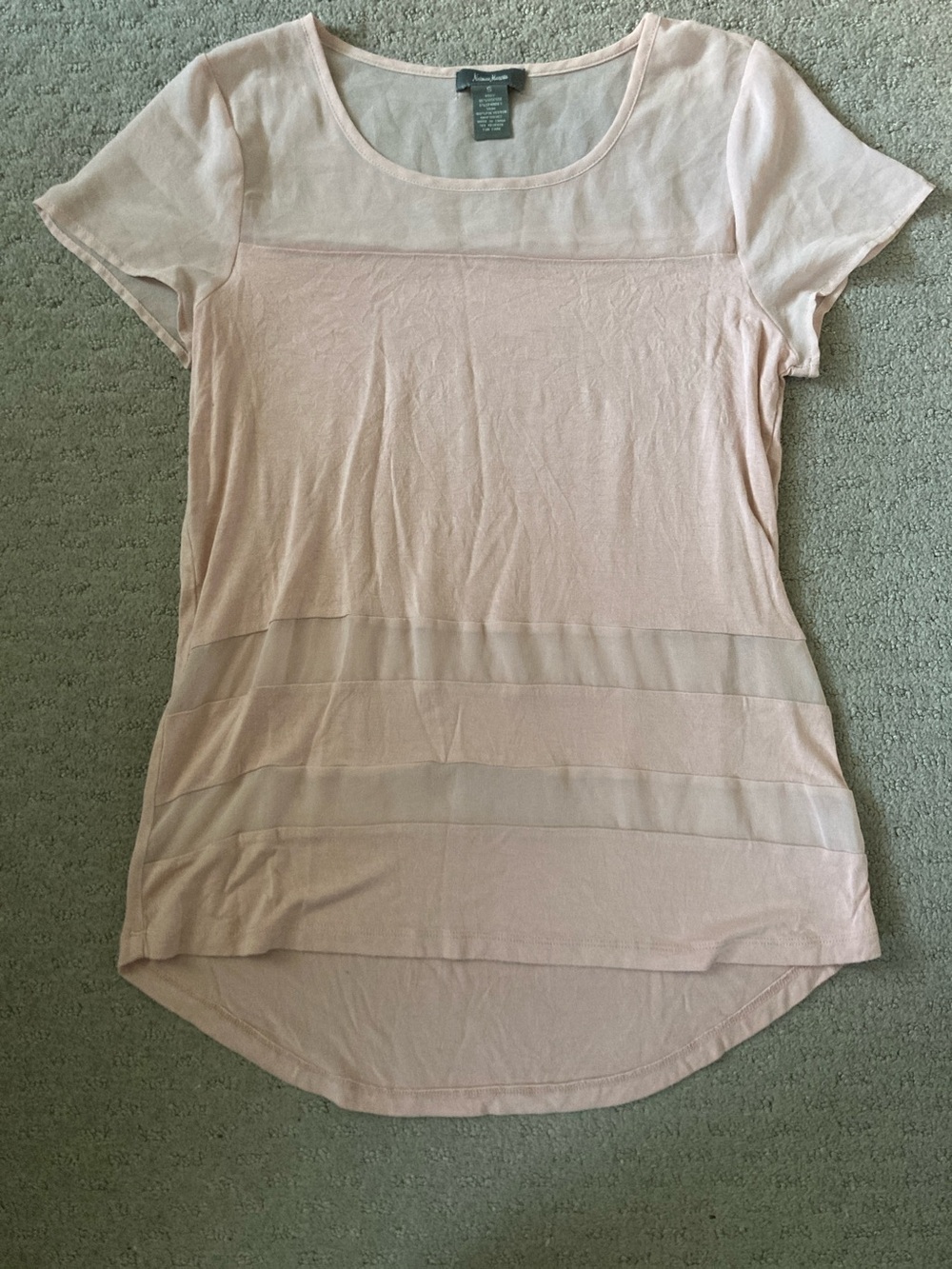 Neiman Marcus pink dressy tee, Sz Small.